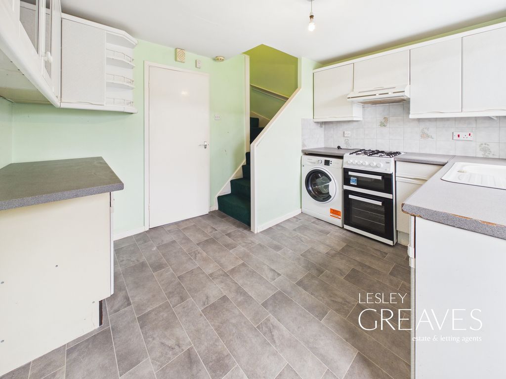 Property photo 3 of 14 Kitchen