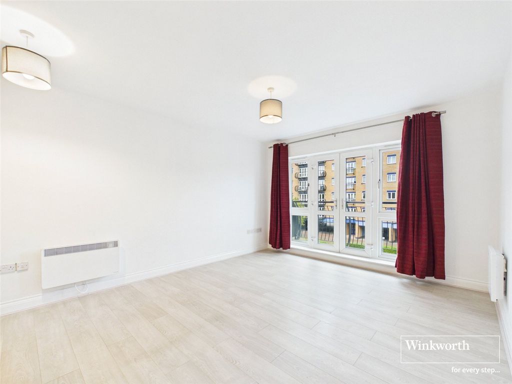 Property photo 3 of 11 Picture No. 05