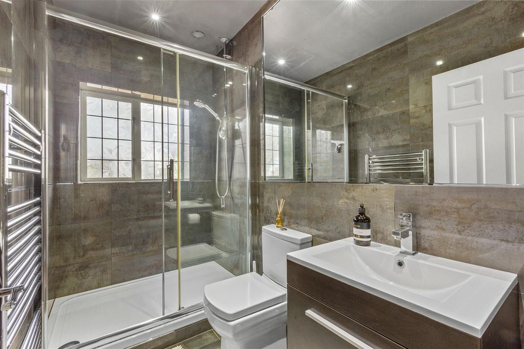 Property photo 3 of 25 Marlow Hill-2.Jpg