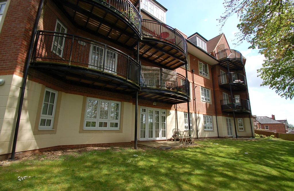 Property photo 2 of 7