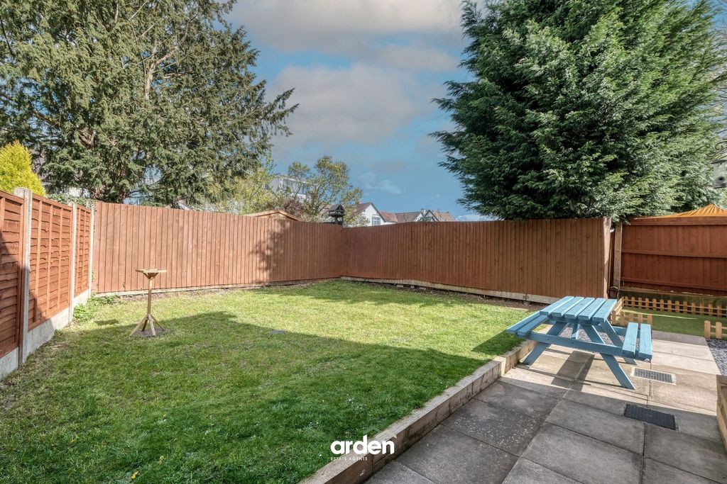 Property photo 2 of 10