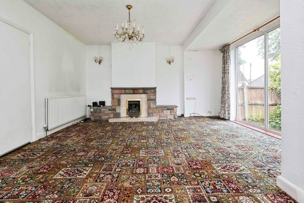 Property photo 3 of 20 Pbox-Img.Jpg