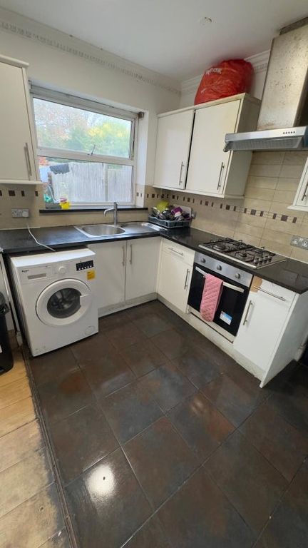 Property photo 3 of 3