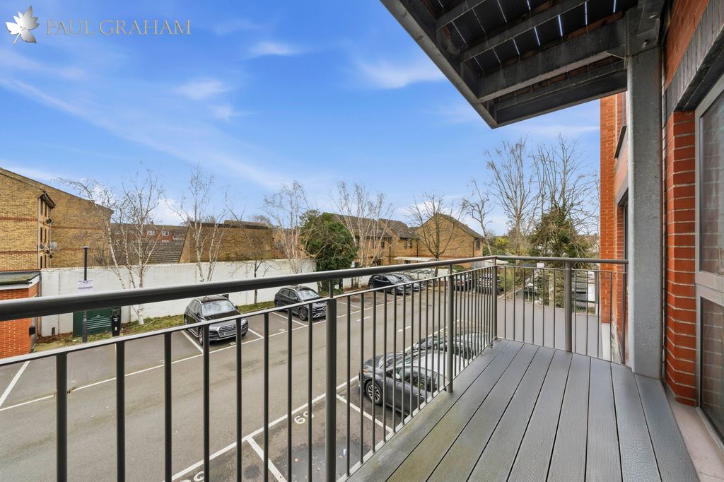 Property photo 2 of 13 Dsc08658