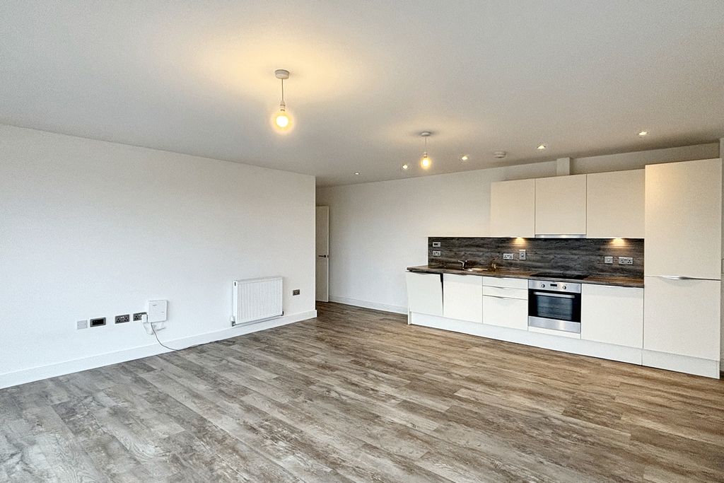 Property photo 2 of 13 Img_8668