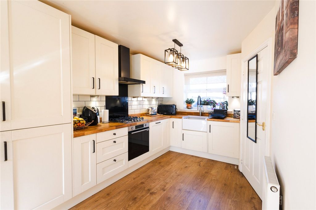 Property photo 2 of 26 Picture No. 20