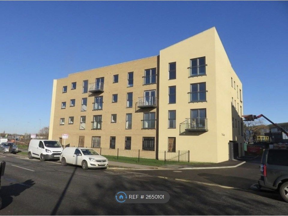 Property photo 1 of 8