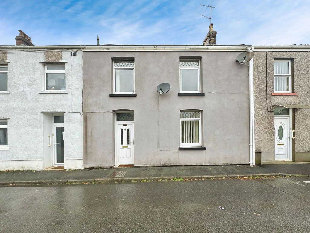 Property photo 1 of 22