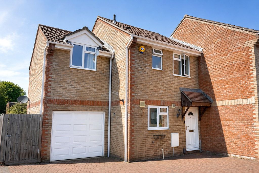 Property photo 1 of 14 Picture No. 02