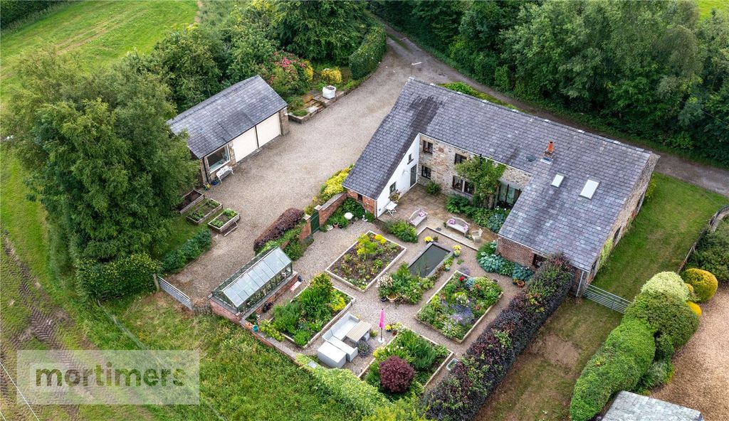 Property photo 2 of 33 Drone