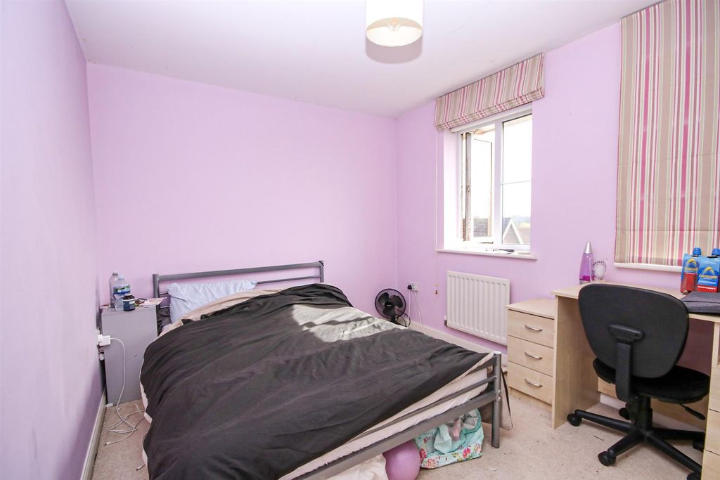 Property photo 3 of 10 6-Img_8846.Jpg