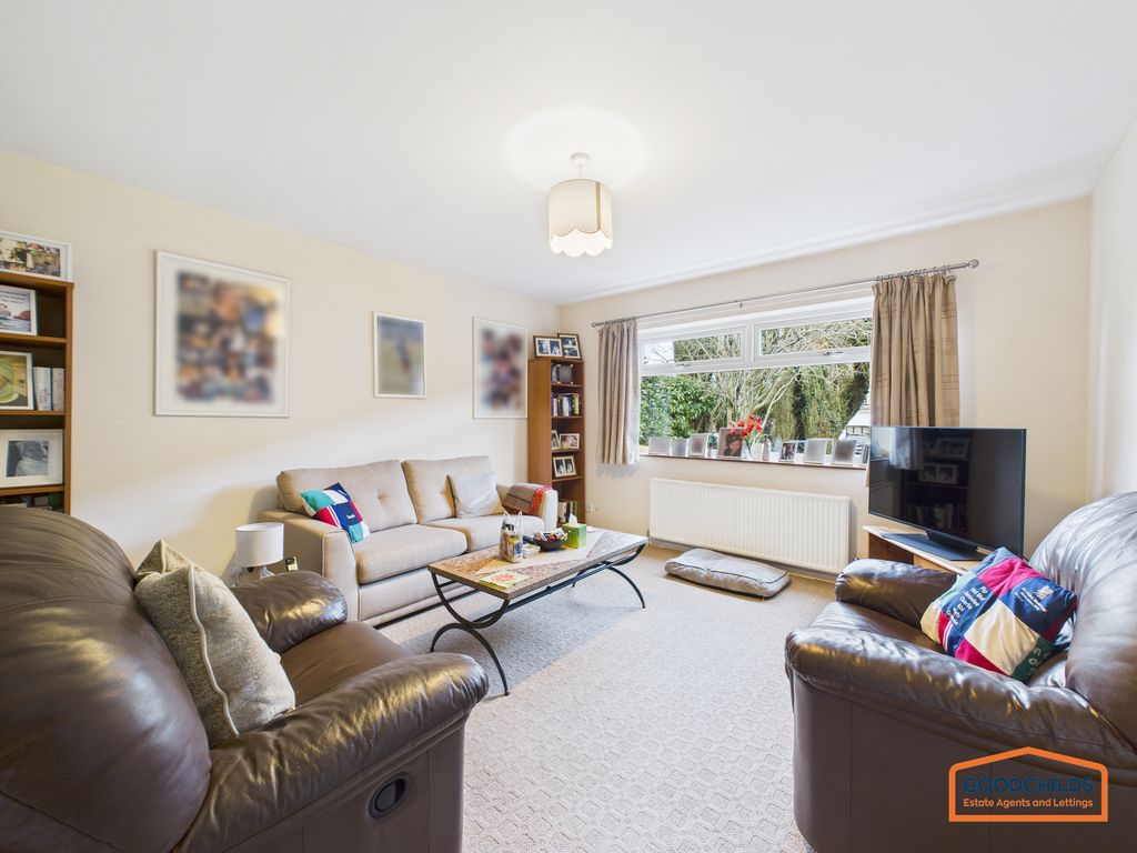 Property photo 3 of 25