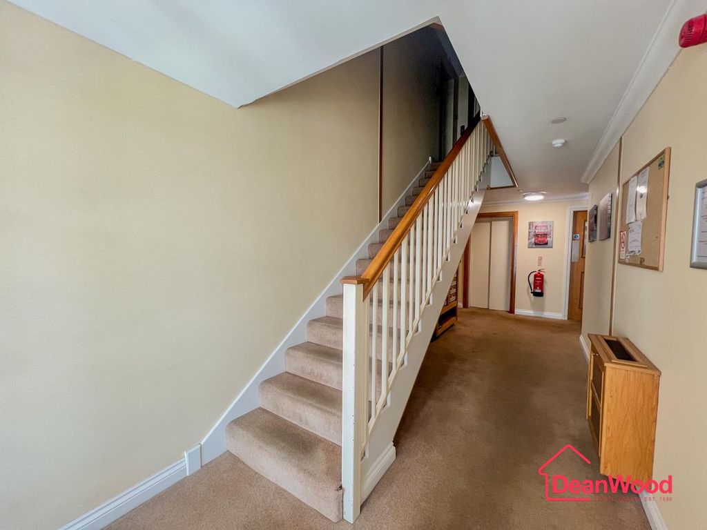 Property photo 3 of 18 3.Jpg