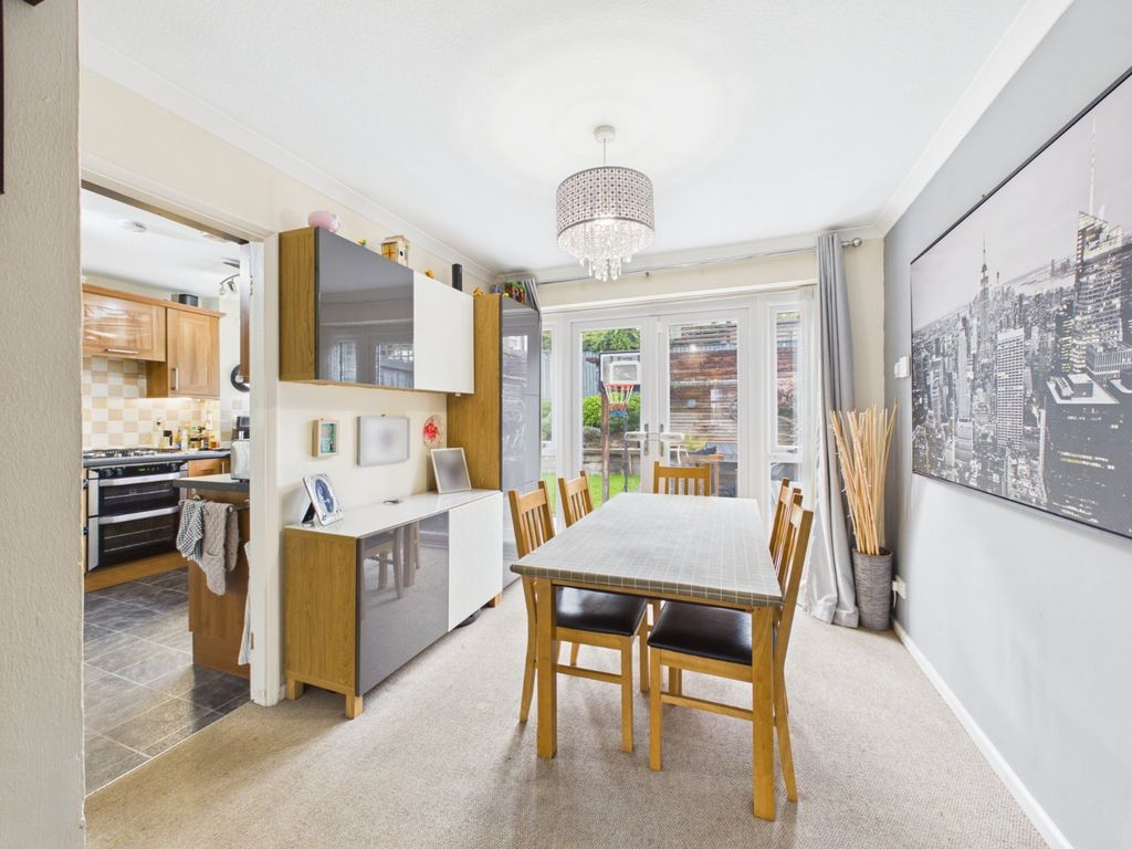Property photo 3 of 16 Picture No. 05