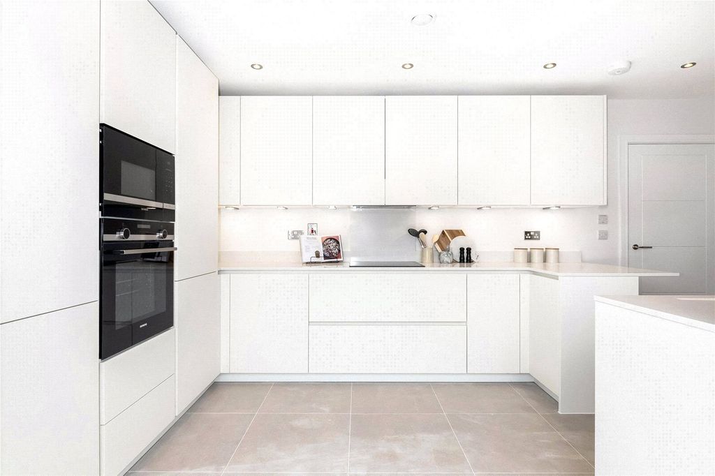 Property photo 1 of 10 Picture No. 15