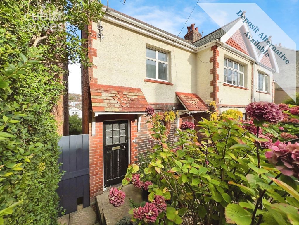 Property photo 3 of 9 External