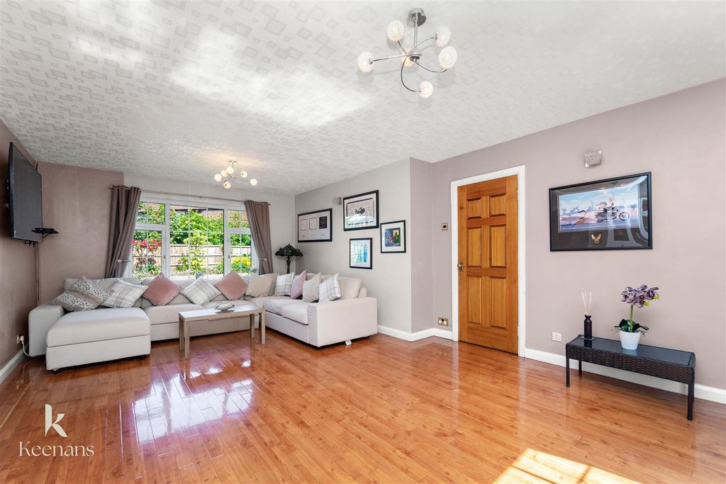 Property photo 2 of 70 2.Jpg