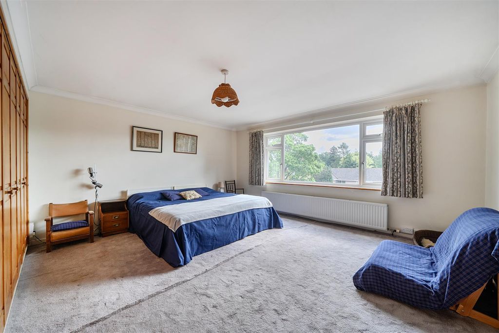 Property photo 3 of 22 1467796-11-6A1d672B063d4.Jpg