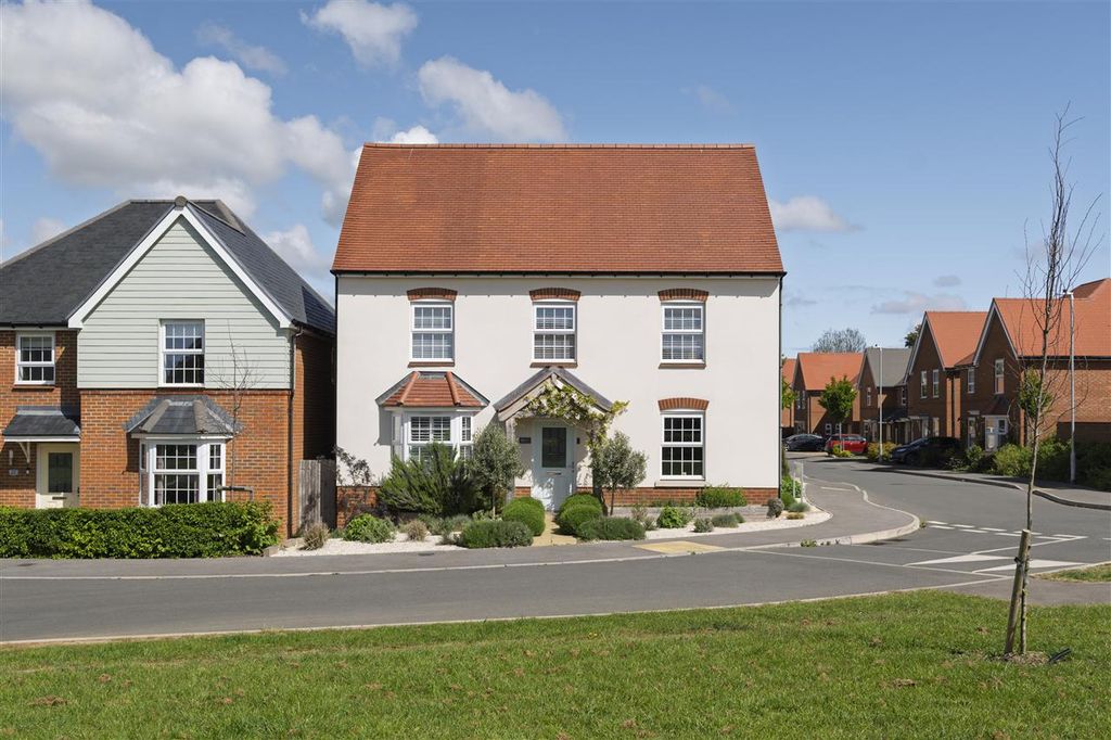 Property photo 1 of 33 Main Picture