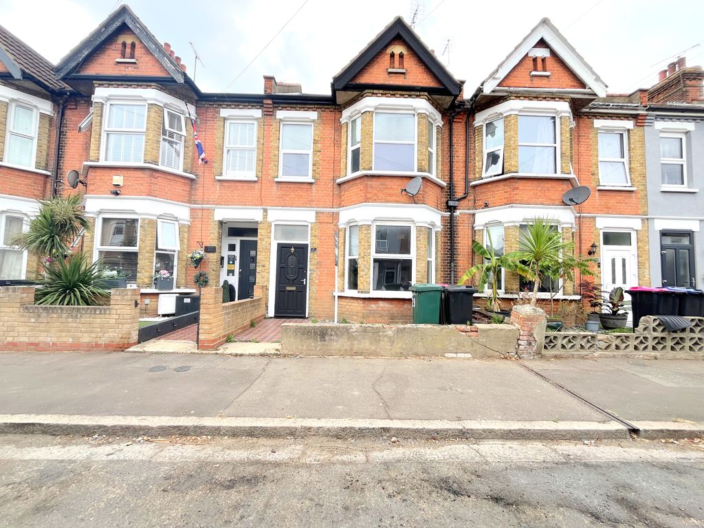 Property photo 1 of 13