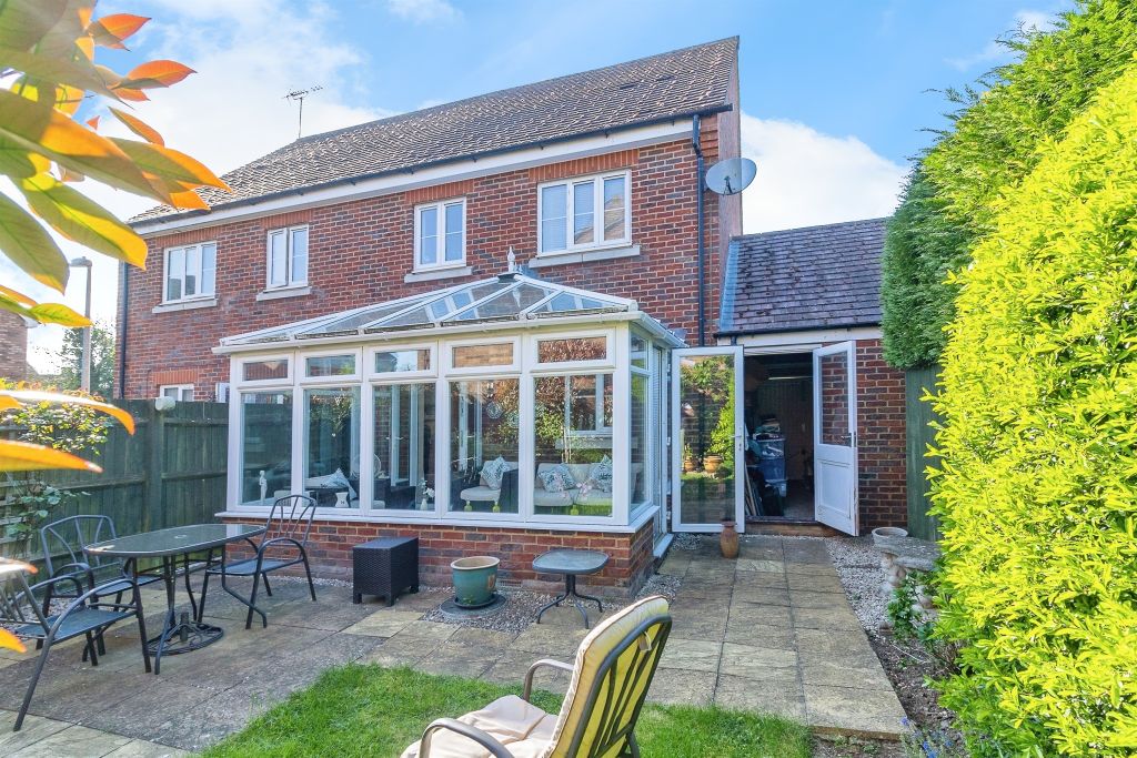 Property photo 2 of 17