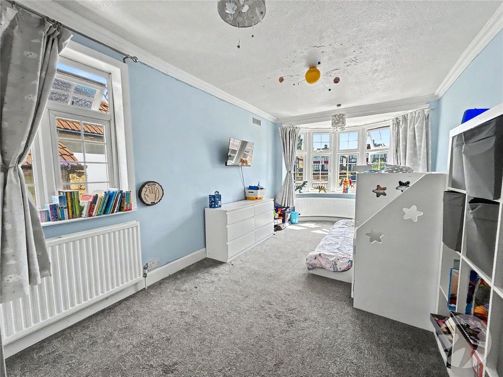 Property photo 2 of 24 Picture No. 22