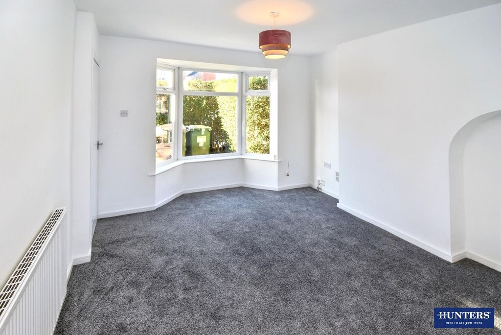 Property photo 2 of 9 Living Room