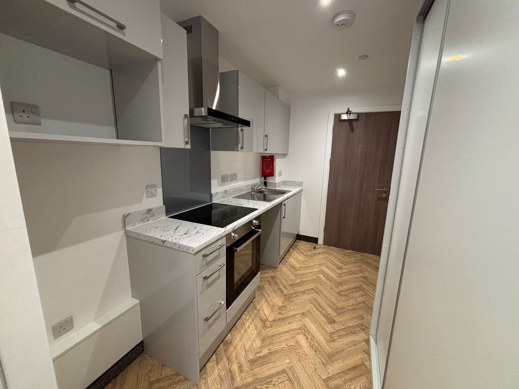 Property photo 2 of 5