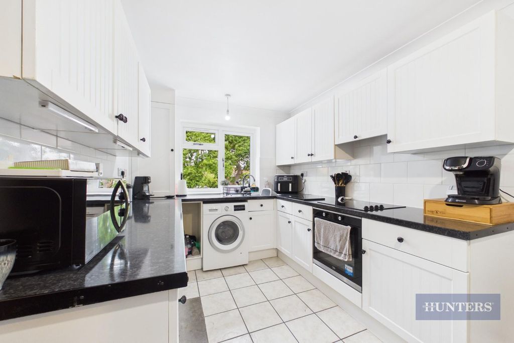 Property photo 3 of 9 Cam05152G0-Pr0553-Still011.Jpg