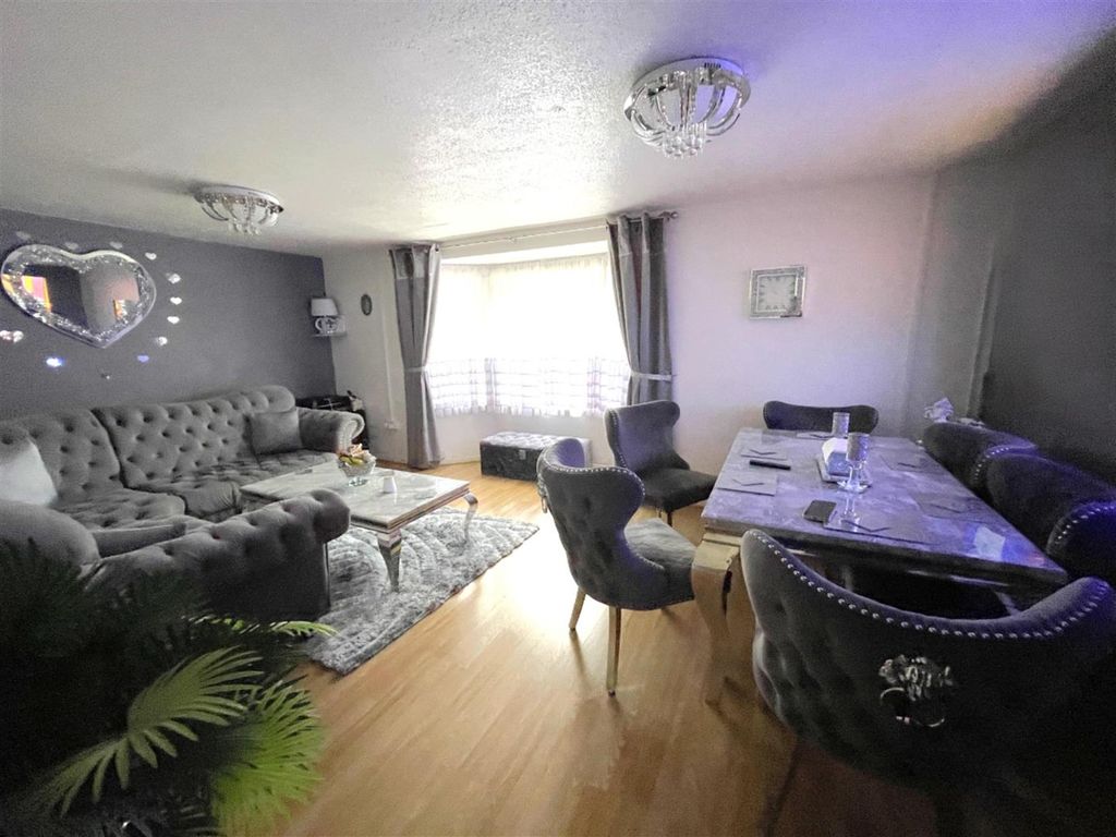 Property photo 2 of 11 Img_2170.Jpg