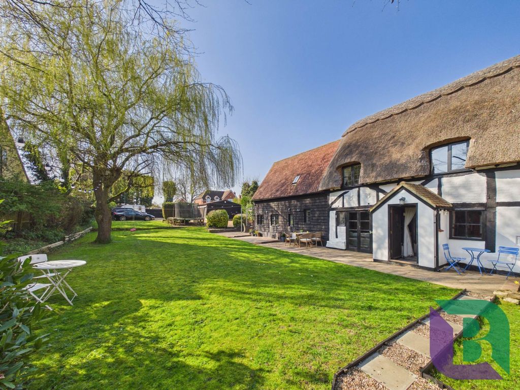 Property photo 1 of 32