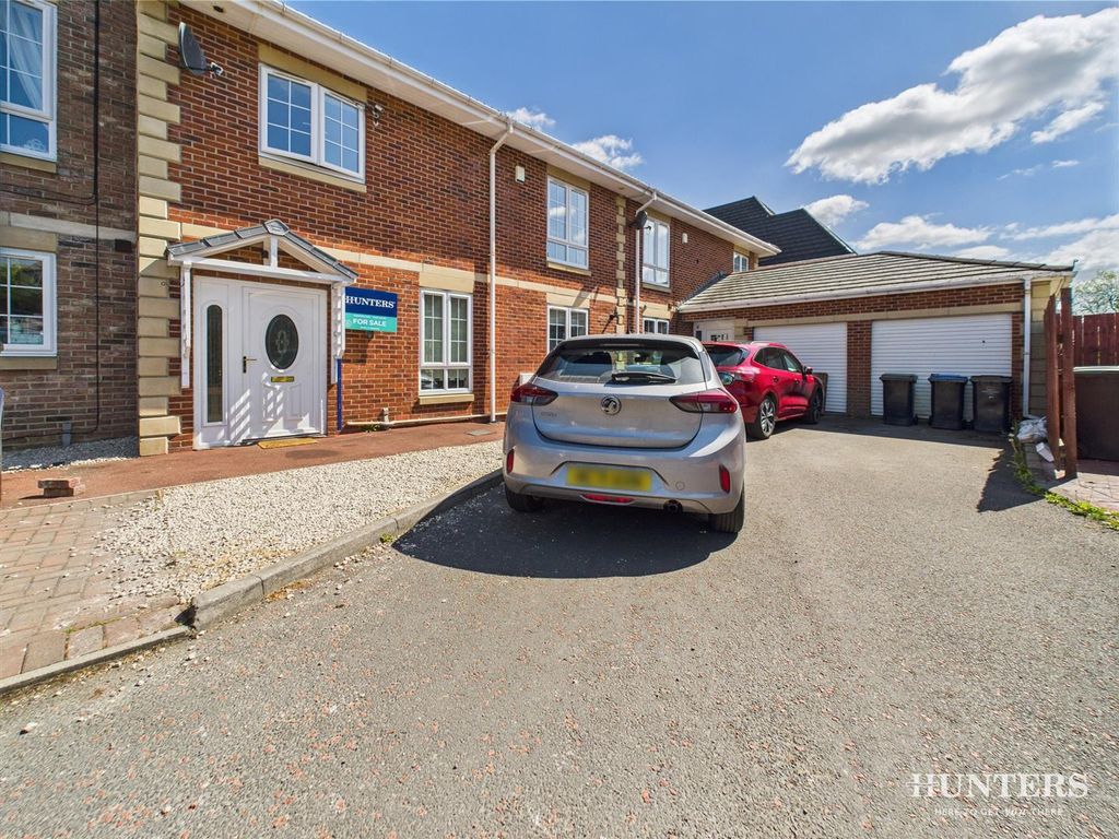 Property photo 1 of 34 Cam03792G0-Pr0253-Still039.Jpg