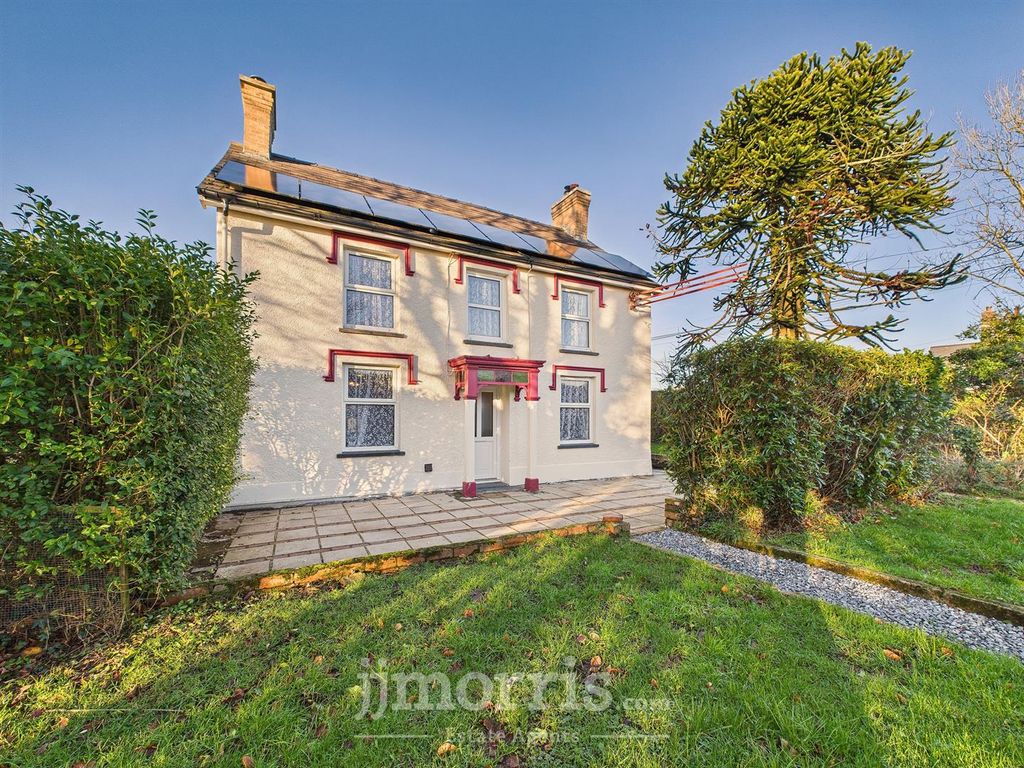 Property photo 1 of 43 Cam05297G0-Pr0134-Still005.Jpg