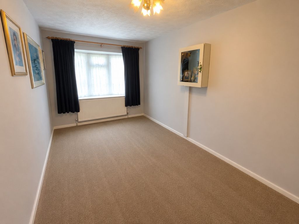 Property photo 2 of 9 5184341