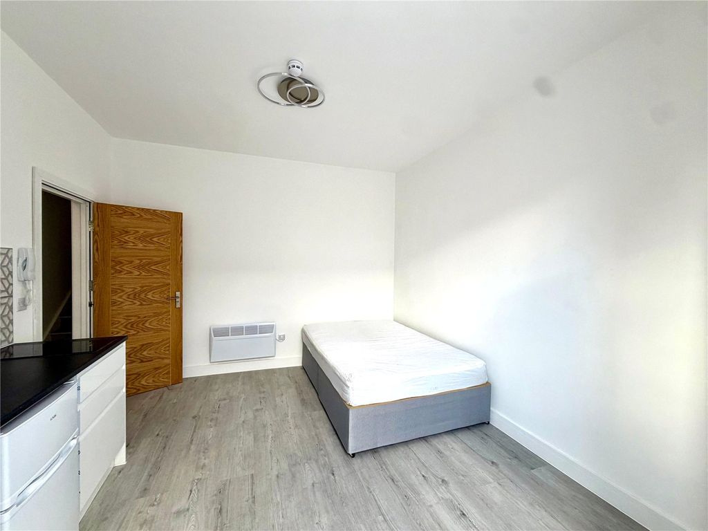Property photo 3 of 6 Picture No. 03