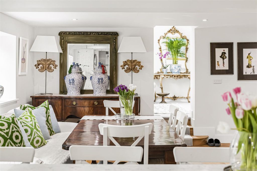 Property photo 3 of 27 12_54872.Jpg