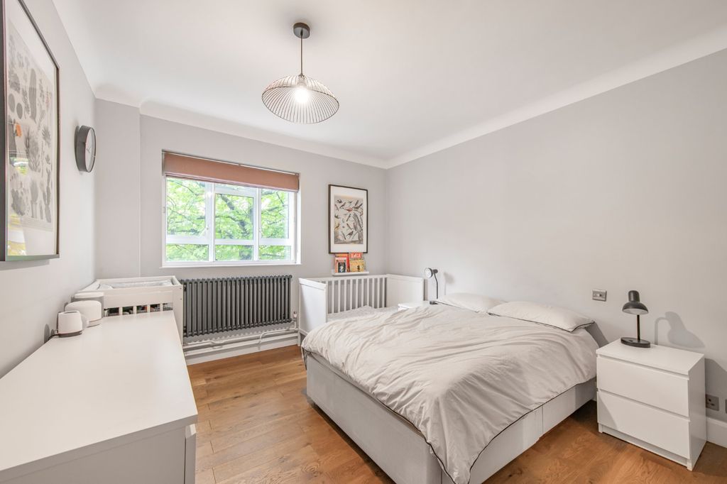 Property photo 3 of 16 Picture No. 05