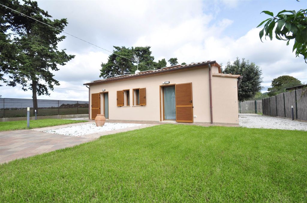 Property photo 2 of 26