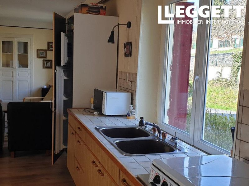 Property photo 2 of 10