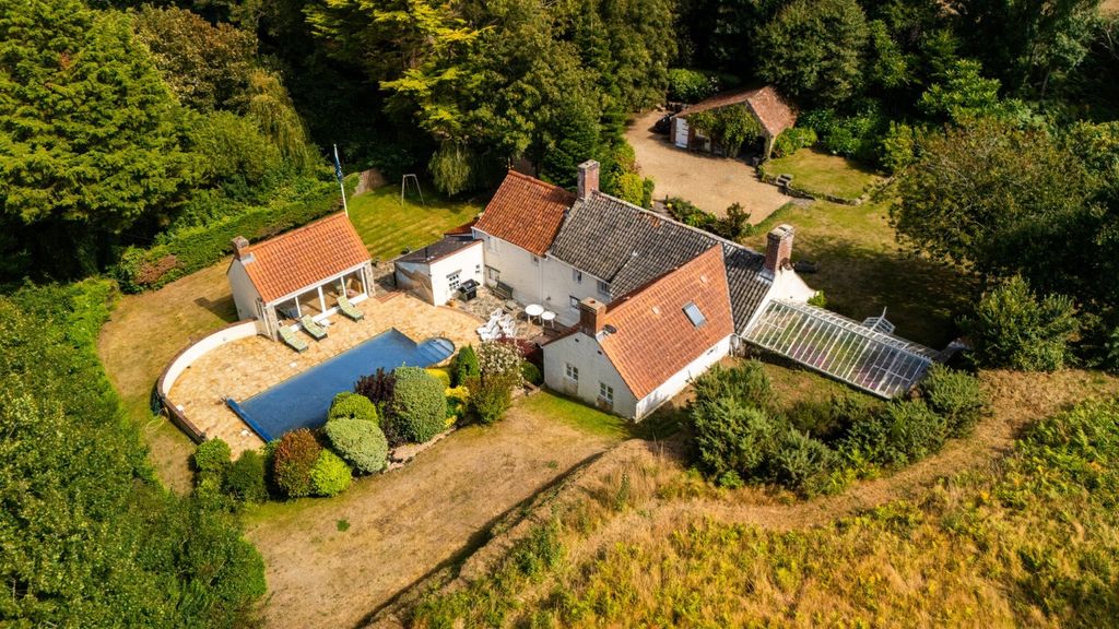 Property photo 1 of 50 Picture No. 56