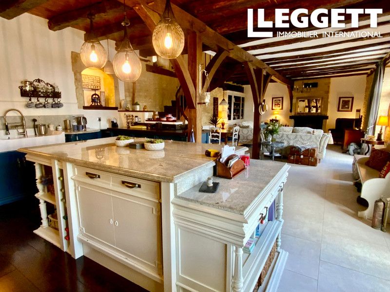 Property photo 3 of 10