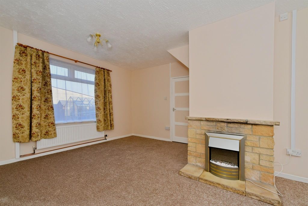Property photo 3 of 16
