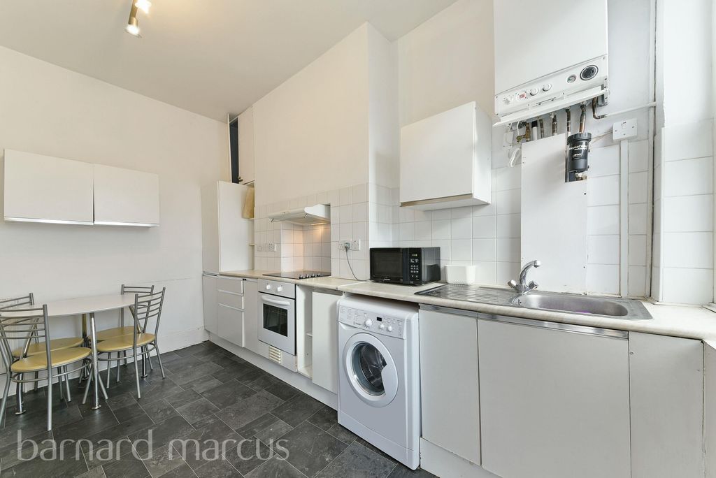 Property photo 3 of 12 Image