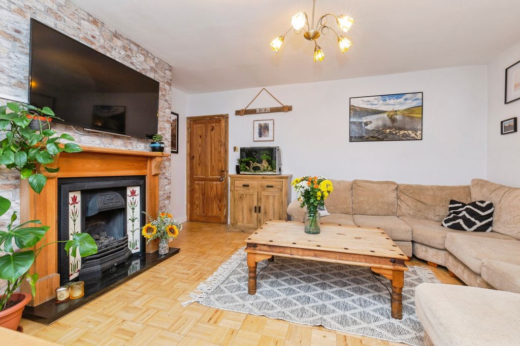 Property photo 2 of 15 Reception Room