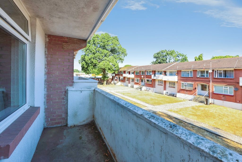 Property photo 3 of 15 Pbox-Img.Jpg