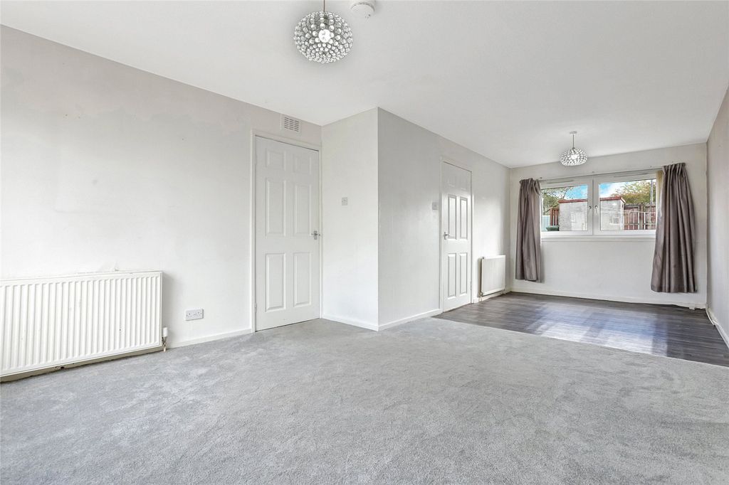 Property photo 3 of 21 Picture No. 17