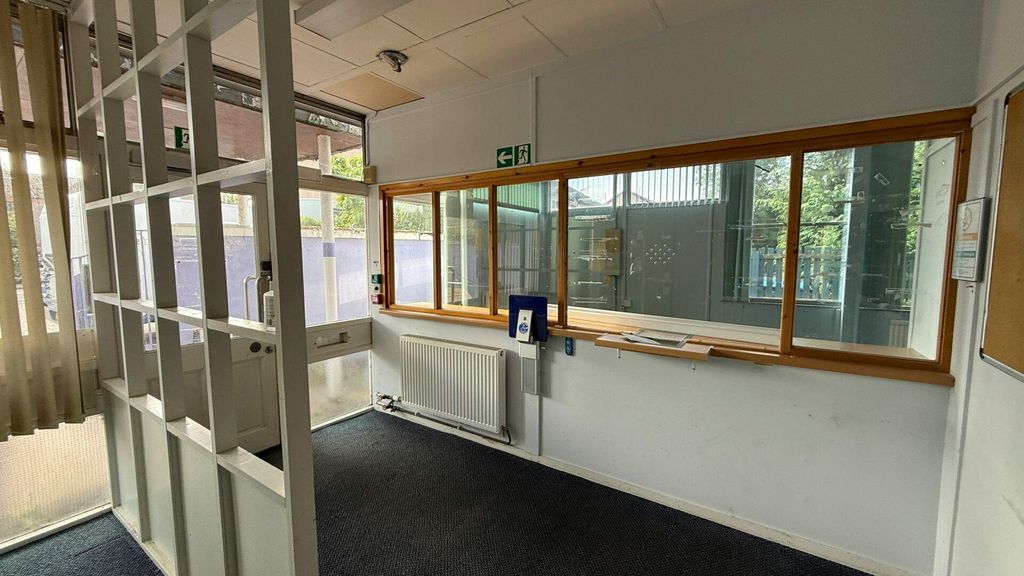 Property photo 2 of 4 Image 2