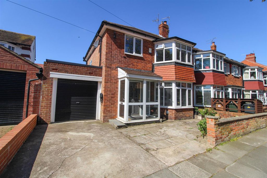 Property photo 1 of 23 Front,.Jpg