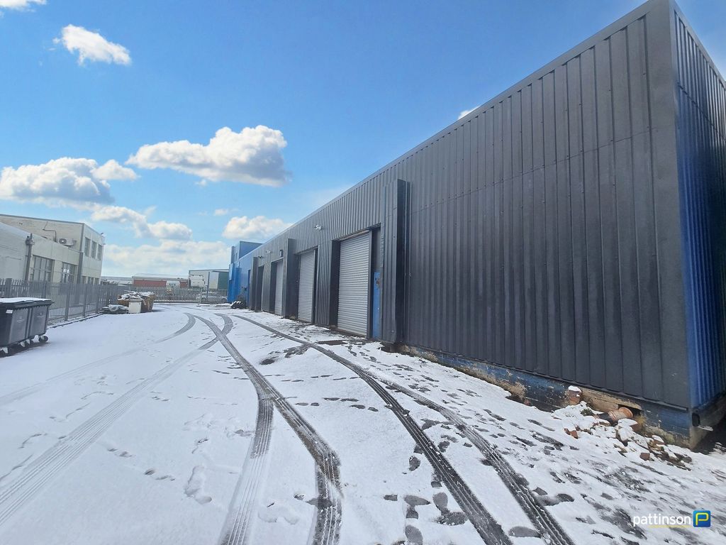 Property photo 3 of 9