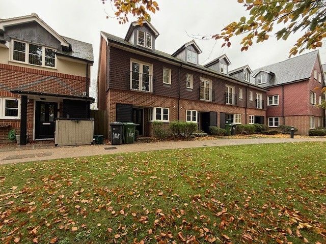 Property photo 1 of 3